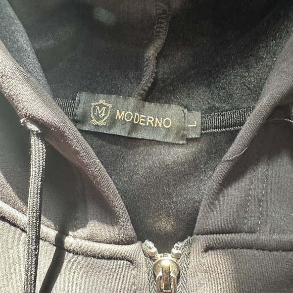 Moderno Zip Up sweater comfortable and warm - Picture 2 of 8